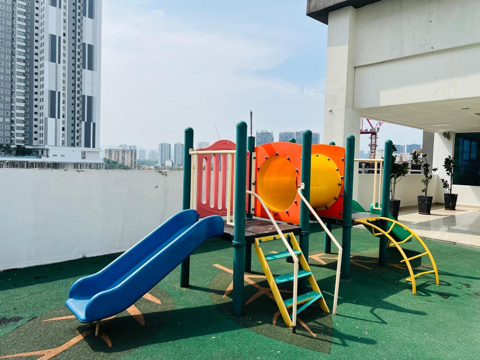 Vue Residences Hkl Klcc View Pangsapuri Kuala Lumpur