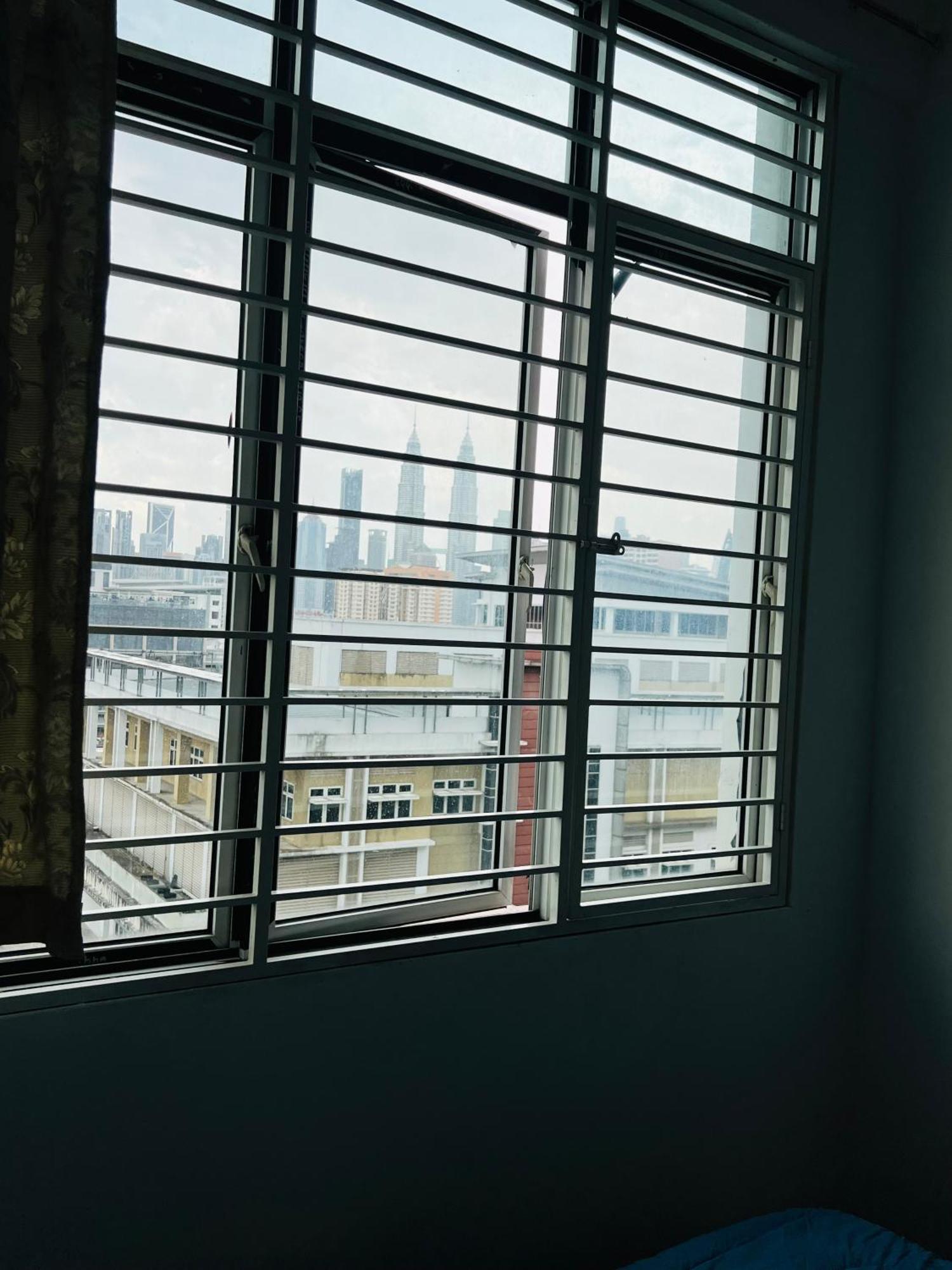 Vue Residences Hkl Klcc View Pangsapuri
