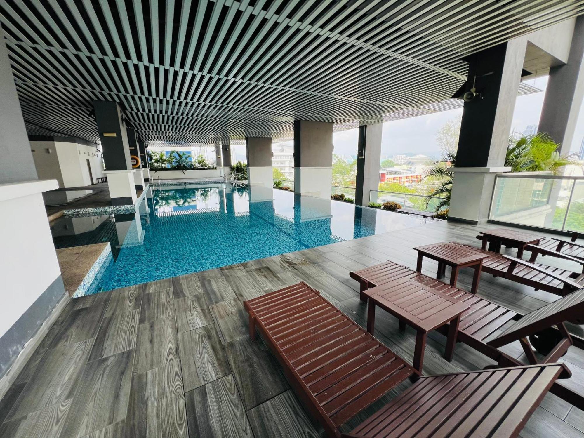 Vue Residences Hkl Klcc View * Kuala Lumpur